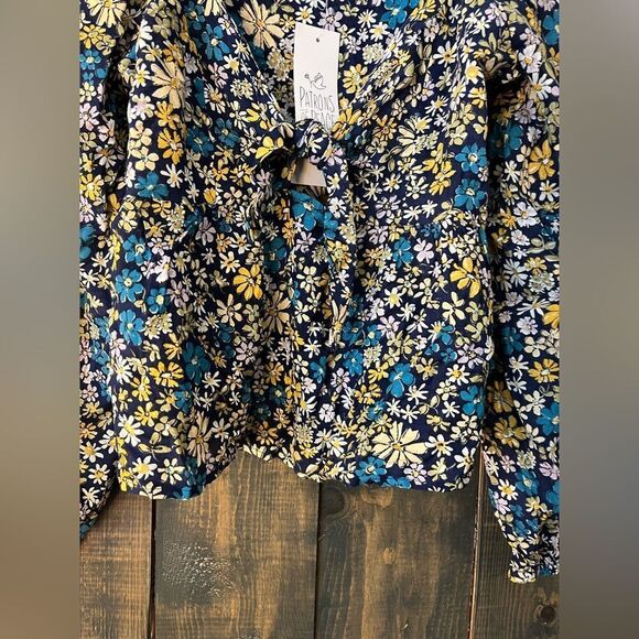 Patrons of Peace Floral Puff Sleeve Crop Top Navy Blue Yellow Daisy Print - Picture 7 of 7